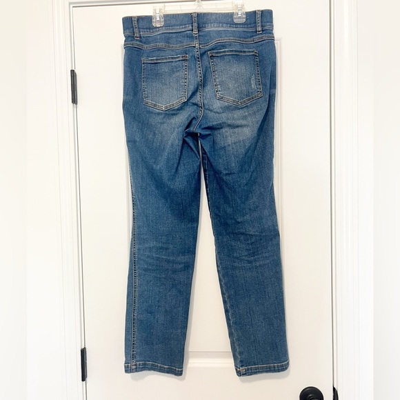 Spanx SPANXshape™ EveryWear Straight Leg Jeans Vintage Indigo - Picture 6 of 9